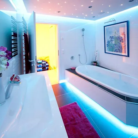 Holiday home - Die710